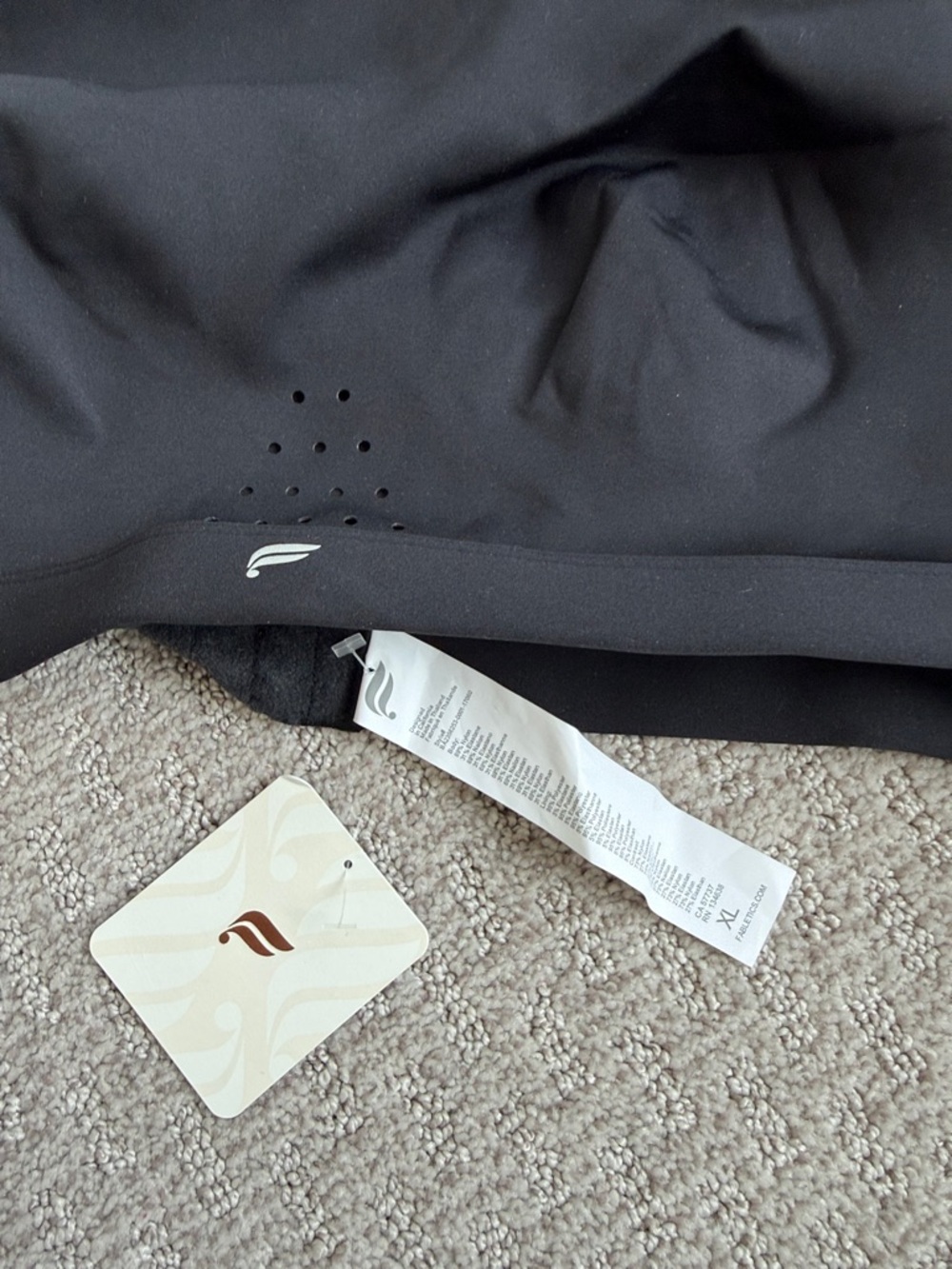 Fabletics Black Wireless High-Impact Sports Bra - Picture 2 of 5